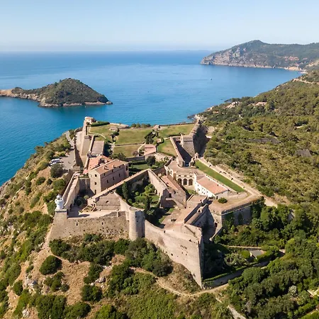 La Casa Nelle Mura * Porto Ercole (Grosseto)